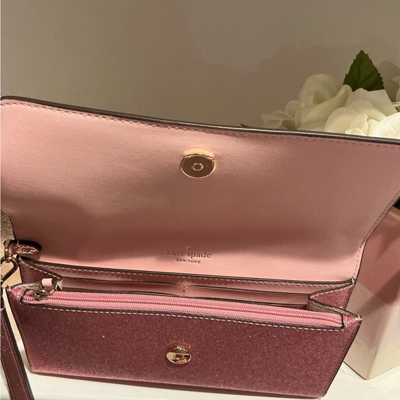 NWT Kate Spade Glimmer Flap Phone Wristlet Wallet Mitten Pink Glitter - Picture 5 of 7